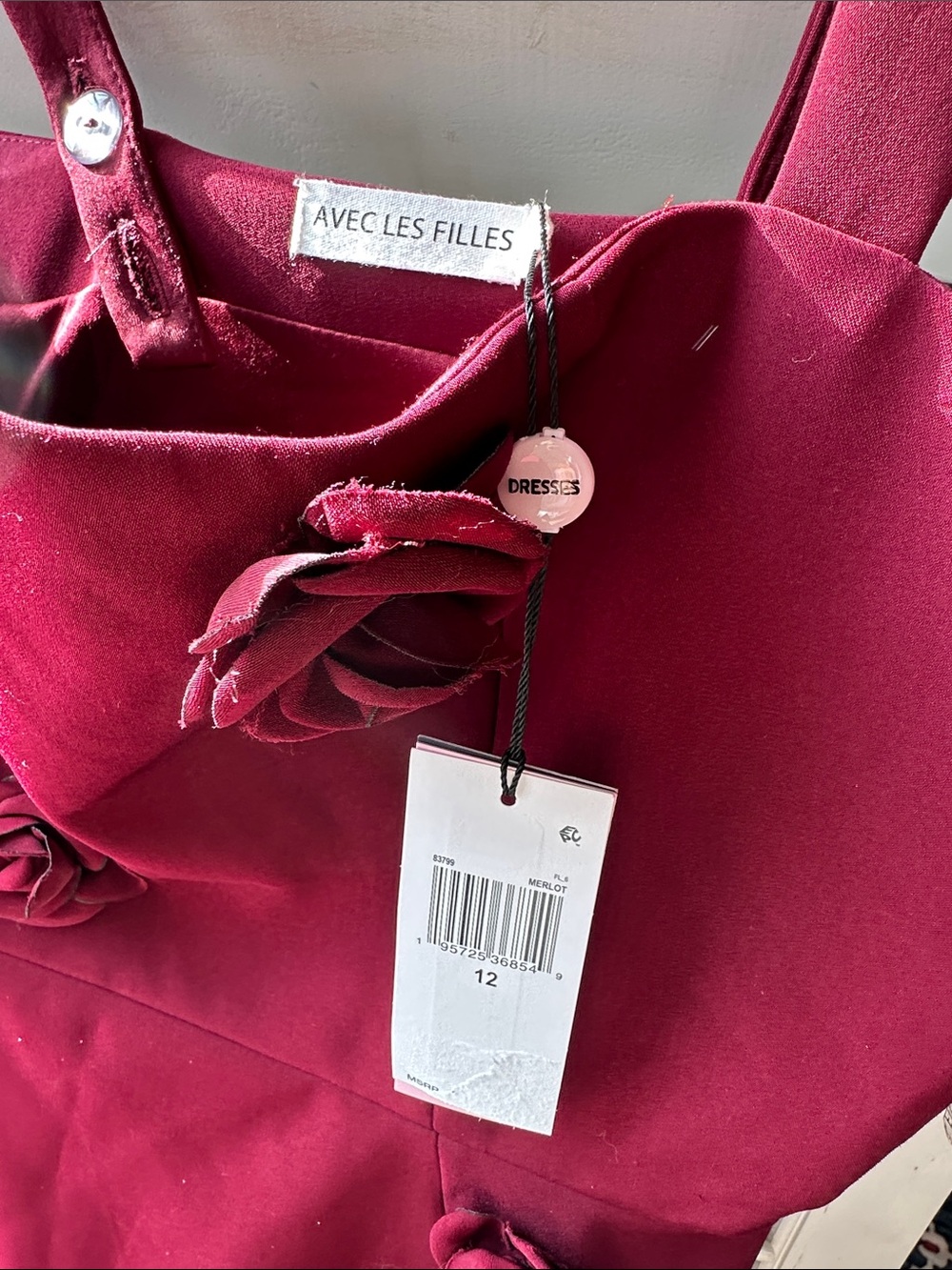 Avec Les Filles Burgundy Floral Appliqué Dress Tote - Picture 3 of 6